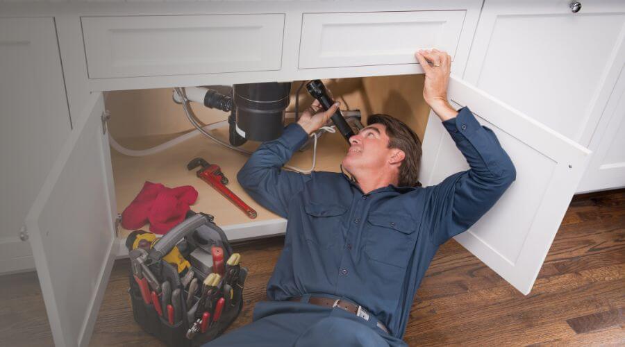 Professional expert plumbing services in Livonia, MO